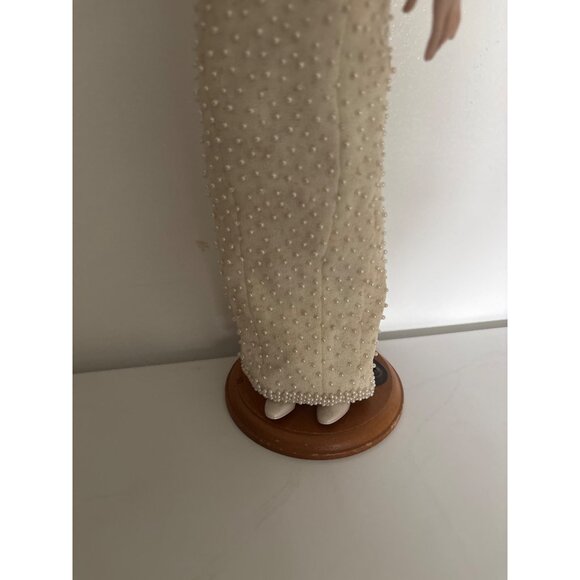 Princess Diana Porcelain Doll In Pearl Embellished Evening Gown W/ Tiara & Stand - Picture 6 of 16